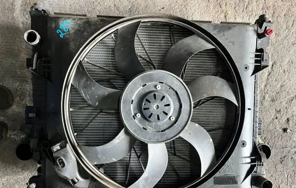 Jeep Grand Cherokee Radiator set xxx