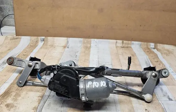 Toyota Auris 150 Front wiper linkage and motor 8511002190 1593000831