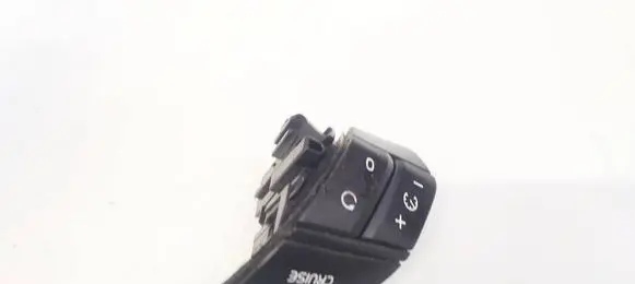 Volvo XC90 Steering wheel buttons/switches 8685478
