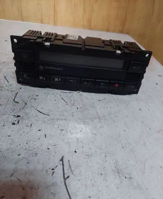 Volkswagen PASSAT B5.5 Climate control unit SW0010 28JU104 HW0005GP