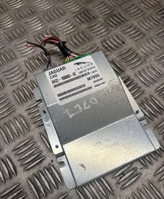 Land Rover Range Rover Sport L320 Air suspension control unit module (rear) AH3218B008AE