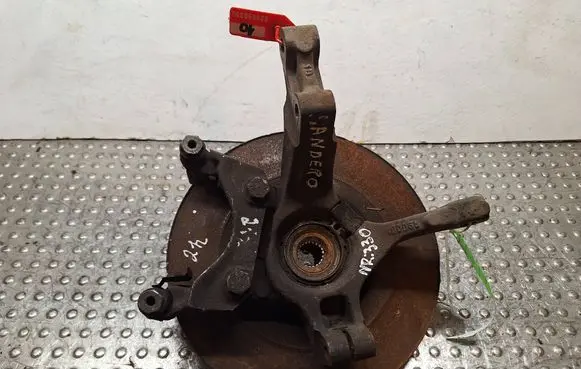 Renault Logan I Front wheel hub spindle knuckle S25056330 6001548237