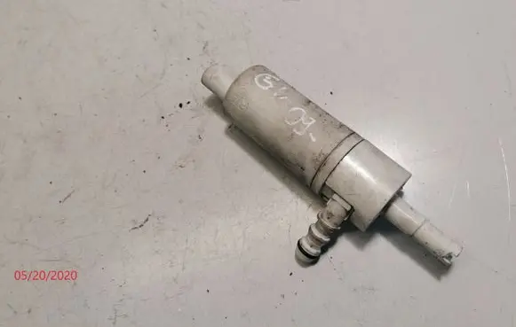 Mercedes-Benz GL X164 Windscreen/windshield washer pump