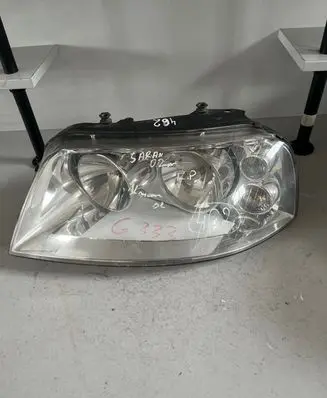 Volkswagen Sharan Headlight/headlamp 1305235610 1305235530
