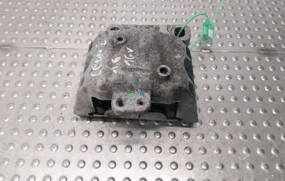 Volkswagen Golf IV Engine mount vacuum valve 1J0199262BK