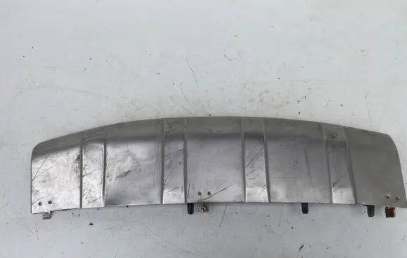 Front bumper skid plate/under tray