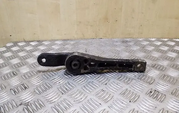 Audi A3 S3 8P Engine mounting bracket