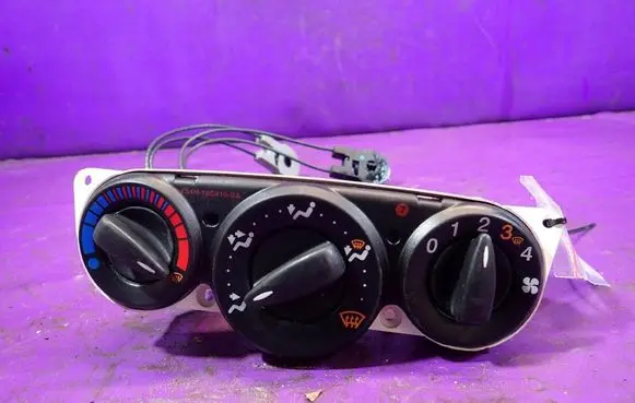 Ford Focus C-MAX Climate control unit 