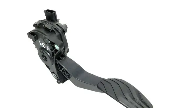 Nissan Qashqai Accelerator throttle pedal 180024BA0B 6PV00997815