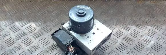 Volvo S60 ABS Pump 30714956 P30714952