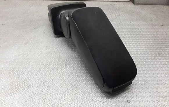 Seat Leon (1P) Armrest 