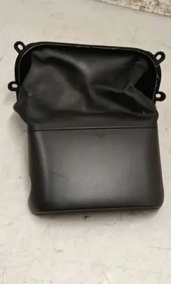 Steering wheel column trim