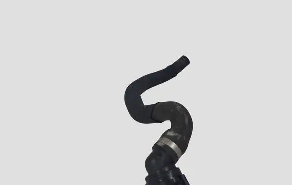 Volvo V40 Engine coolant pipe/hose