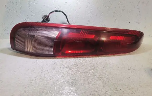 Nissan X-Trail T30 Rear/tail lights