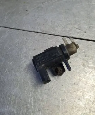 Volkswagen Crafter Turbo solenoid valve 1K0906627E 07T353 70218400
