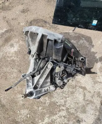 Nissan Note (E11) Manual 5 speed gearbox K4GF