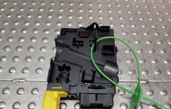 Volkswagen Golf V Steering angle sensor S26371226 1K0953549CP