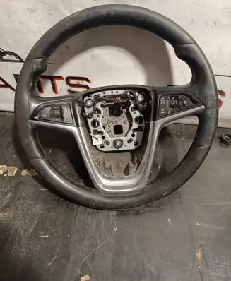 Opel Insignia A Steering wheel 13316547