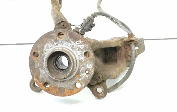 Volkswagen Touran I Front wheel hub spindle knuckle