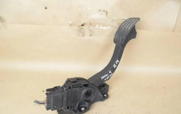 Ford Mondeo MK IV Accelerator throttle pedal 6G929F836RC 6PV00922014 C95YE04