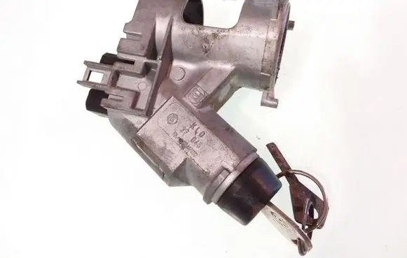 Volkswagen PASSAT B3 Ignition lock 357905851