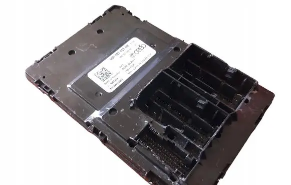 Audi A8 S8 D5 Comfort/convenience module 4N0907063ME