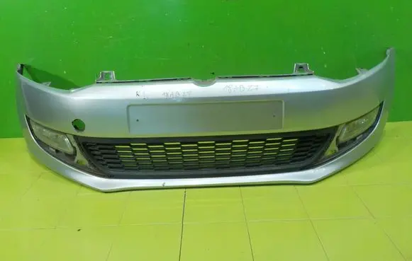 Volkswagen Polo V 6R Front bumper PRZOD 18AB27
