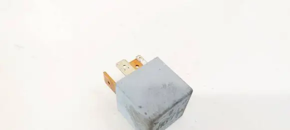 Volkswagen Golf V Other relay 191906383C