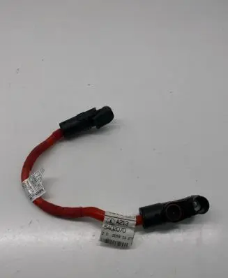 Mercedes-Benz E W213 Positive cable (battery) A2135402070