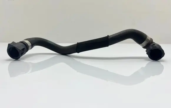 BMW 5 F10 F11 Engine coolant pipe/hose 17128573187 8573187