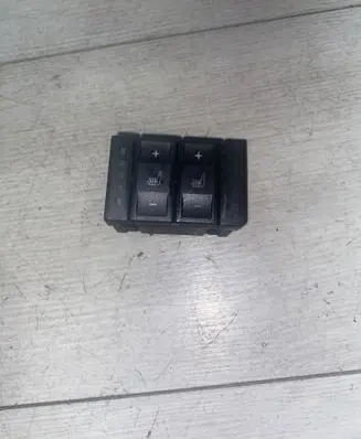 Ford Mondeo Mk III Seat heating switch 3S7T19K314AC 070105