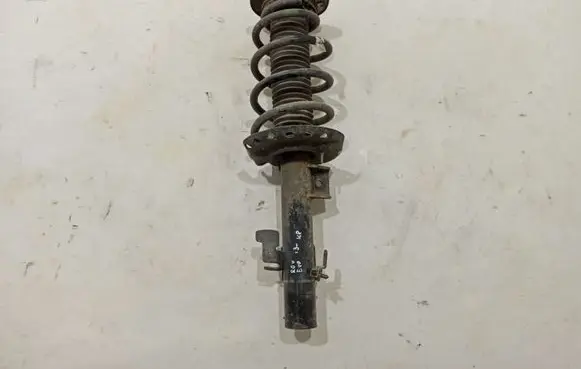 Land Rover Evoque I Front shock absorber/damper LR024435