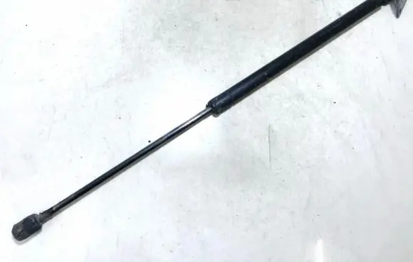 Mitsubishi Space Star Tailgate/trunk strut/damper