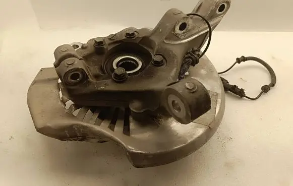 Chrysler Pacifica Front wheel hub 68189018AC