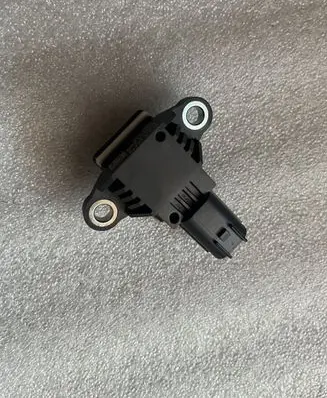 Hyundai Tucson TL Airbag deployment crash/impact sensor 95920B1050