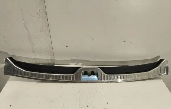 Volvo XC60 Trunk/boot sill cover protection 31307723