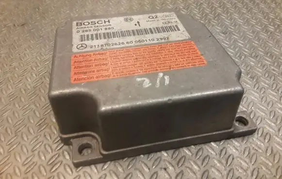 Mercedes-Benz E W211 Airbag control unit/module 2118702626