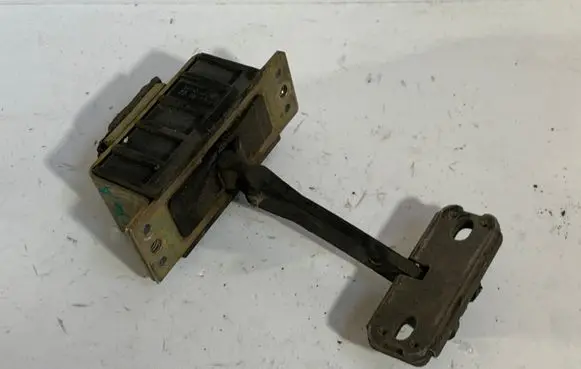 Mercedes-Benz C W203 Rear door check strap stopper A2037300116 2037300116