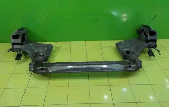 Land Rover Range Rover Sport L320 Radiator support slam panel 14AB135