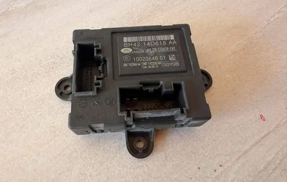 Jaguar XF X250 Door control unit/module BH4214D618AA