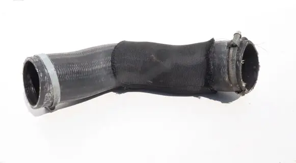 Volvo V70 Intercooler hose/pipe 31338543