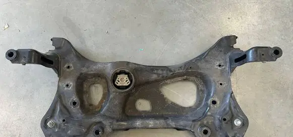 Volkswagen Golf VII Front subframe 5Q0199315R 5Q0199355A
