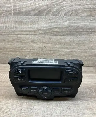 Peugeot 307 Climate control unit 216673905
