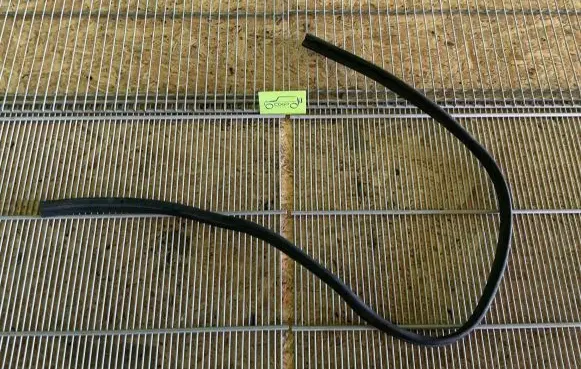 Mercedes-Benz G W461 W463 1st Gen Engine compartment rubber A4636280400 4636280400