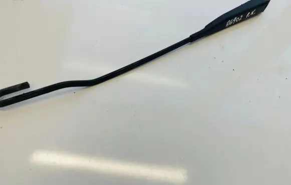 Audi A4 S4 B5 8D Front wiper blade arm 8d1955407a