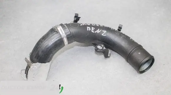 Dacia Sandero Intercooler hose/pipe 144604208R 144604208RC