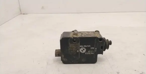 BMW 3 E46 Fuel tank cap lock motor 8372240 40620435 6711