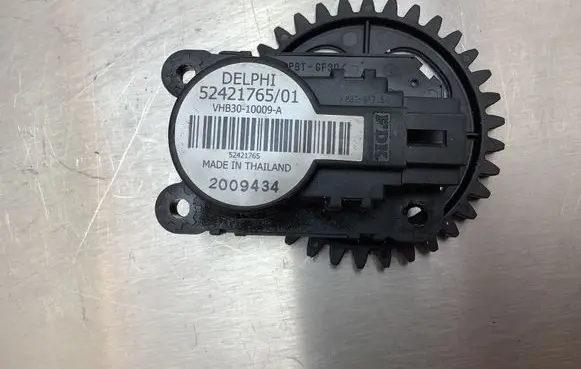 Opel Insignia A Air flap motor/actuator 52421765 2009434 VHB3010009A
