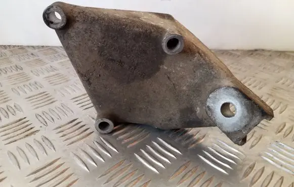 Volkswagen II LT Engine mounting bracket 074199307B