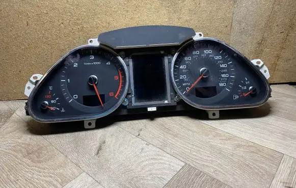 Audi A6 S6 C6 4F Speedometer (instrument cluster) 4F0920951C